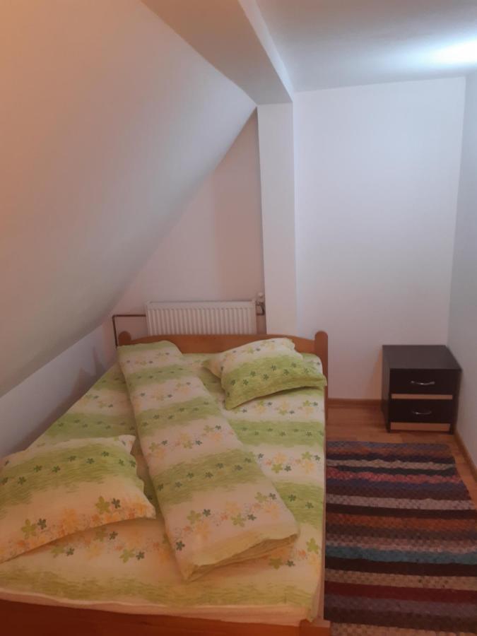 Cabana Gabriela Gîrda de Sus Buitenkant foto