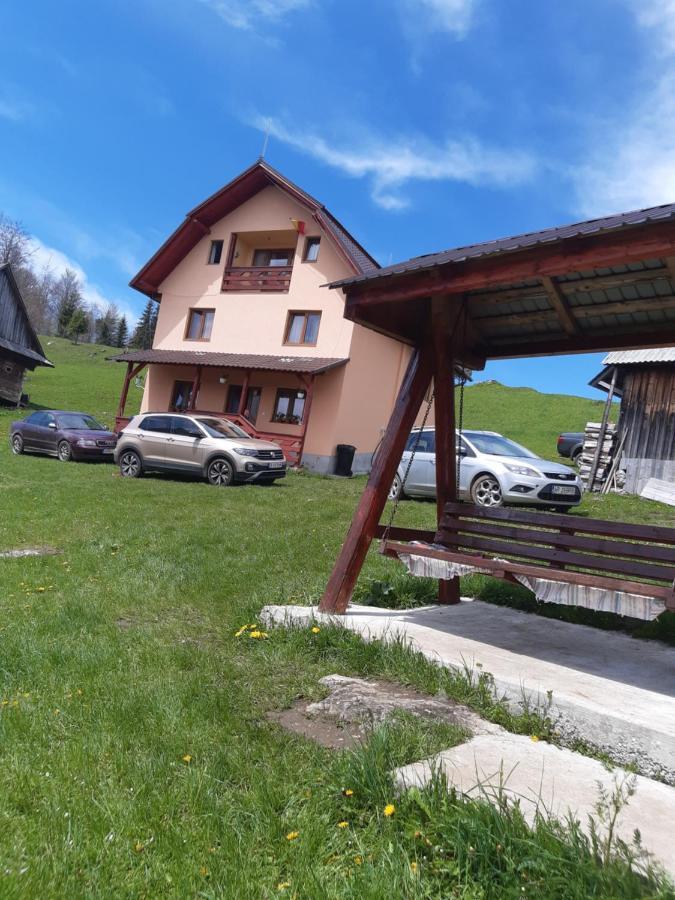 Cabana Gabriela Gîrda de Sus Buitenkant foto